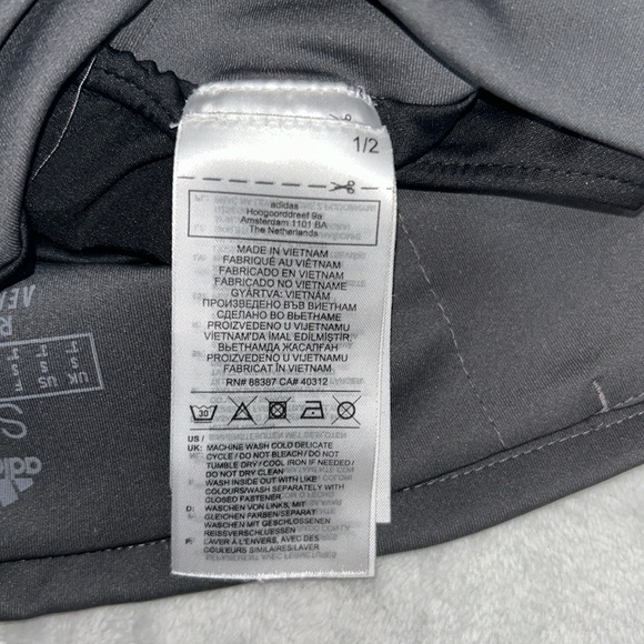 Adidas reflective shorts (S) - Picture 5 of 5